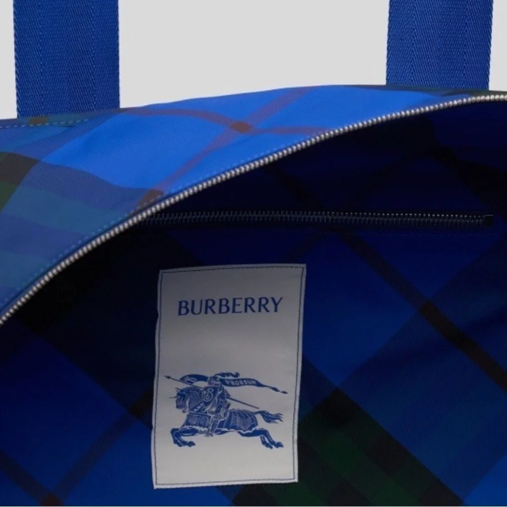 New Limited Edition Burberry Duffel Bag NWT